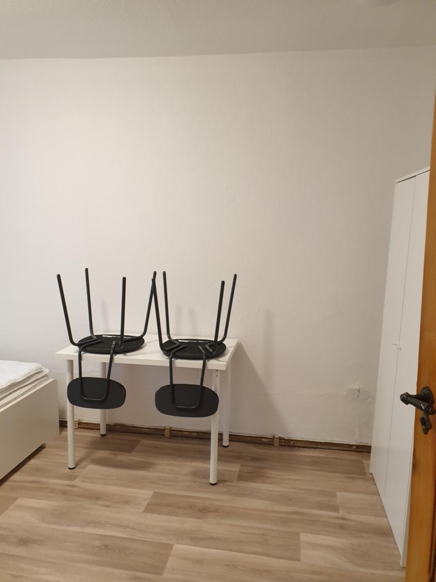 Monteurwohnung Bei Nina Zeitz Exterior foto